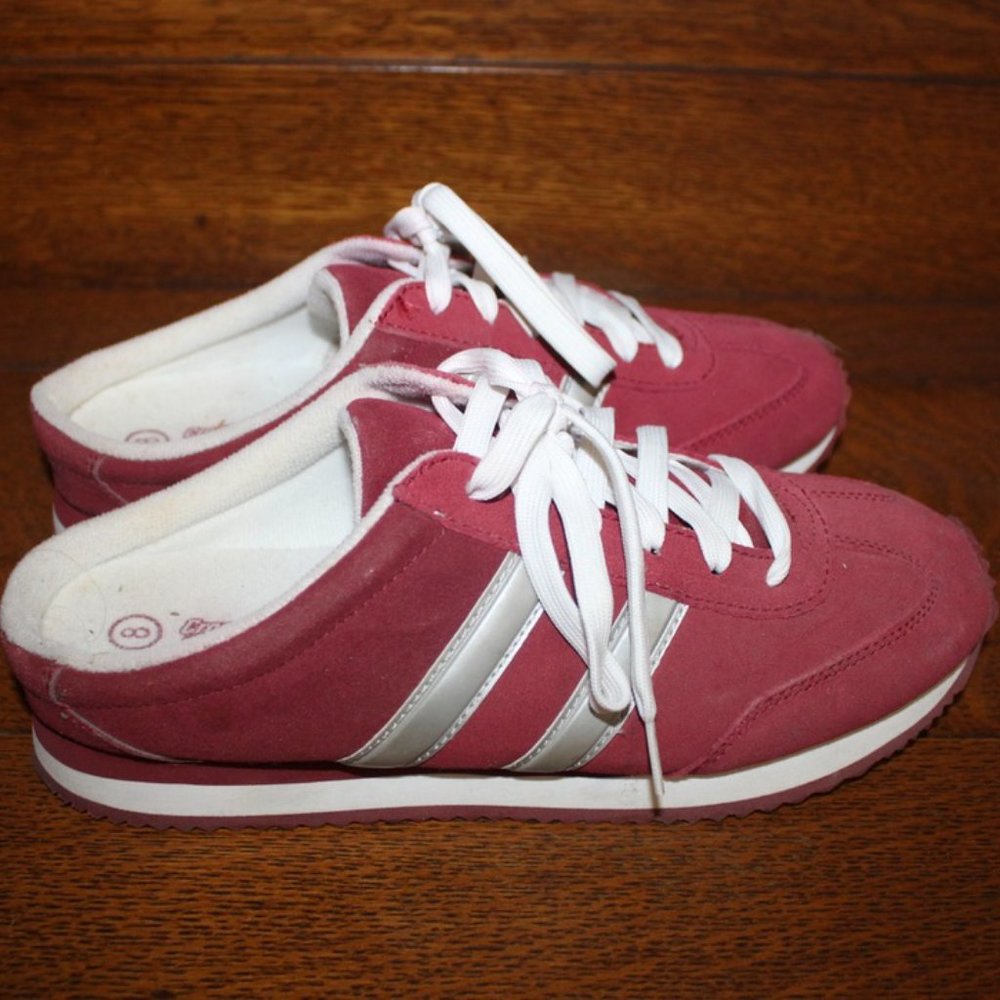 Cross Trekkers Red Slip On sneaker Size 8